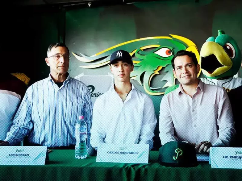 Los Yankees firman a Carlos Hampshire, pitcher de la Academia Pericos