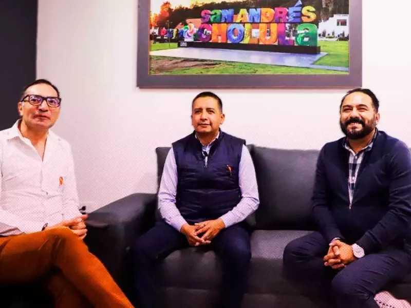 Edmundo Tlatehui te explica el programa de cinemómetros en San Andrés Cholula