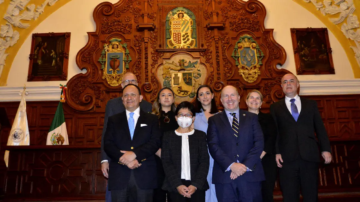 Firma BUAP convenio de colaboración con el Consulado General de México en Nueva York