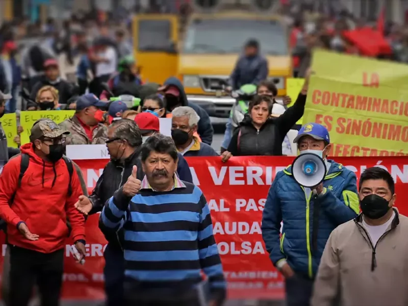 Antorcha Campesina pide verificación gratis; bloquea RUTA y Centro Histórico de Puebla