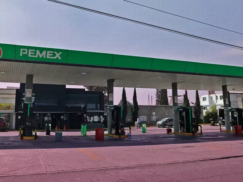 Levantan paro de Pemex en Puebla; ya no habrá desabasto de gasolina
