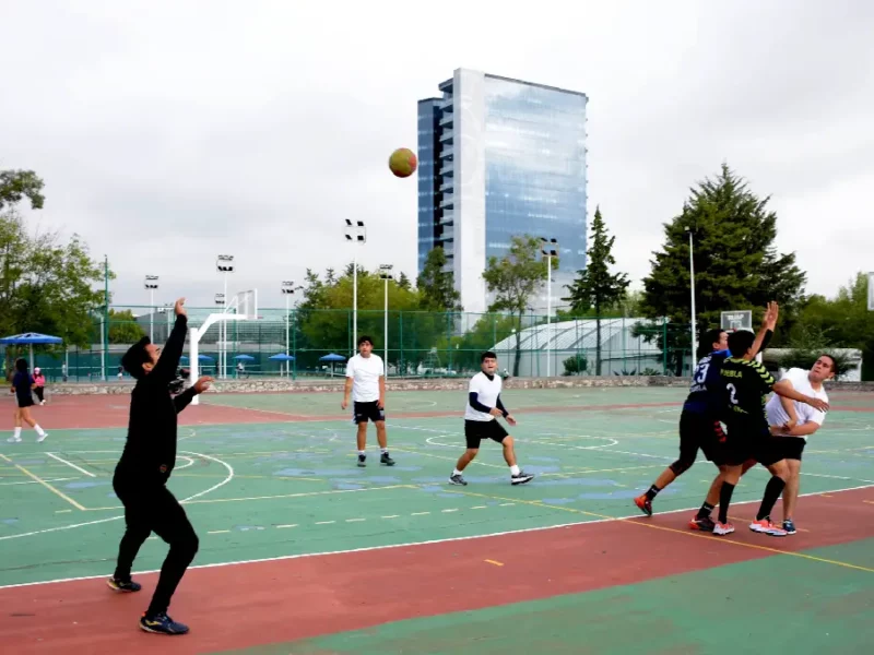 La BUAP celebra su primer encuentro deportivo del año: “Torneo Lobo de la Amistad”