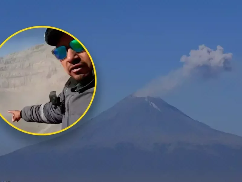 Irresponsables graban el cráter del Popocatépetl pese a advertencias de no acercarse