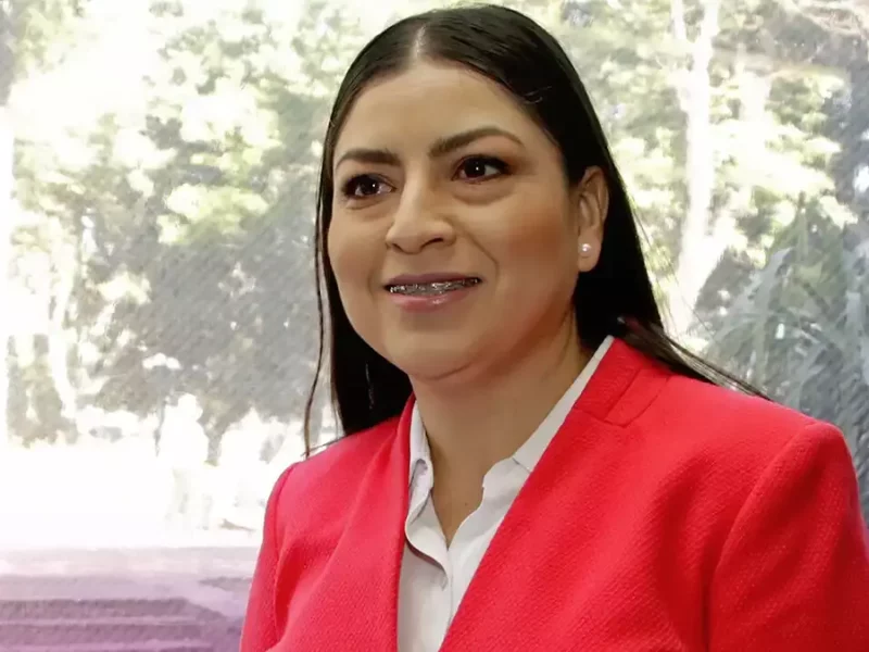 Claudia Rivera busca acercamiento con Sergio Salomón Céspedes