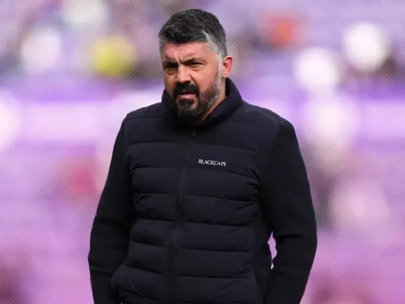 El italiano, Gennaro Gattuso deja de ser director técnico del Valencia.
