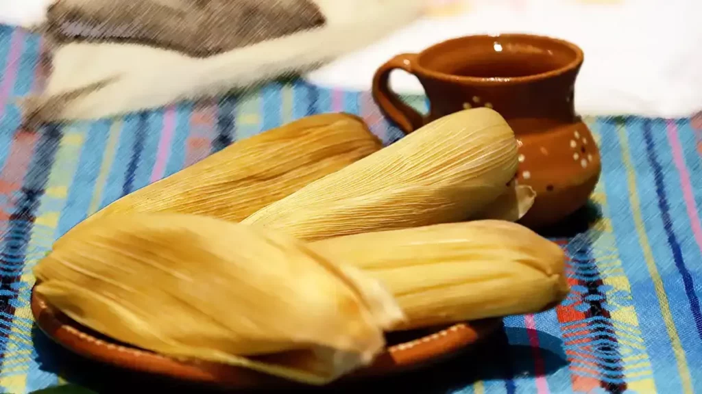 Tamales gratis para todos por el día de la candelaria en esta colonia de Puebla