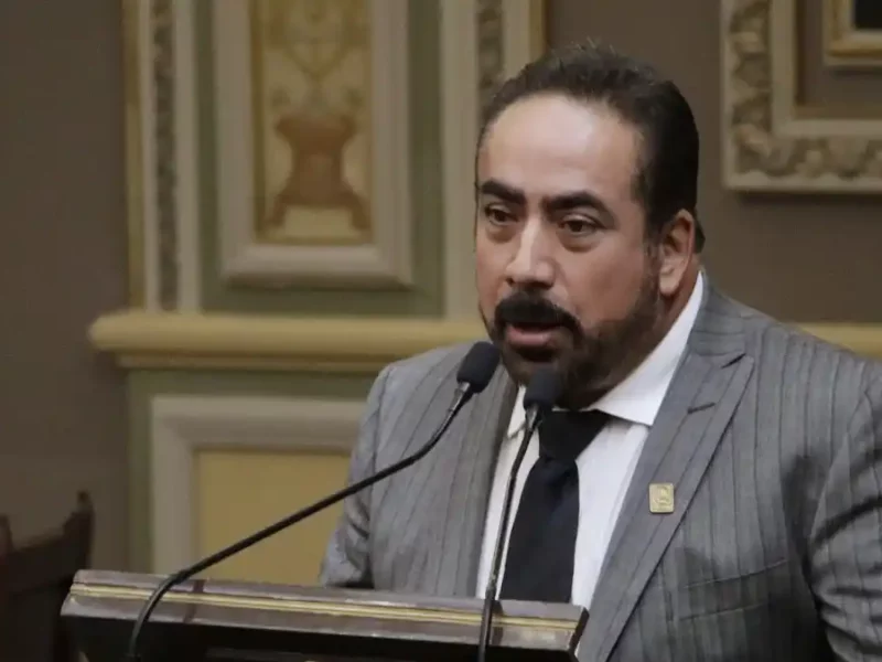 Diputados panistas analizarán postura crítica contra Morena en Congreso de Puebla