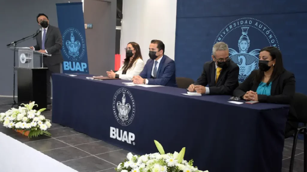 El regreso a la presencialidad favoreció el fortalecimiento de la docencia y la investigación
