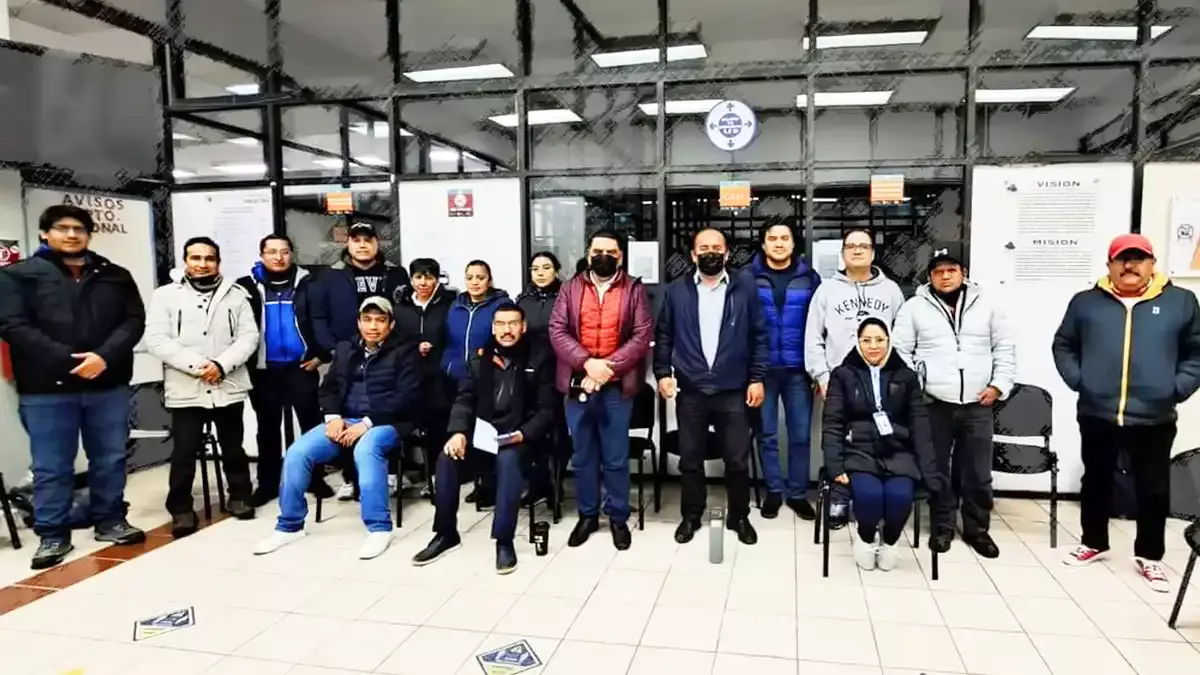 Docentes logran destitución del director del Tecnológico de Zacapoaxtla.