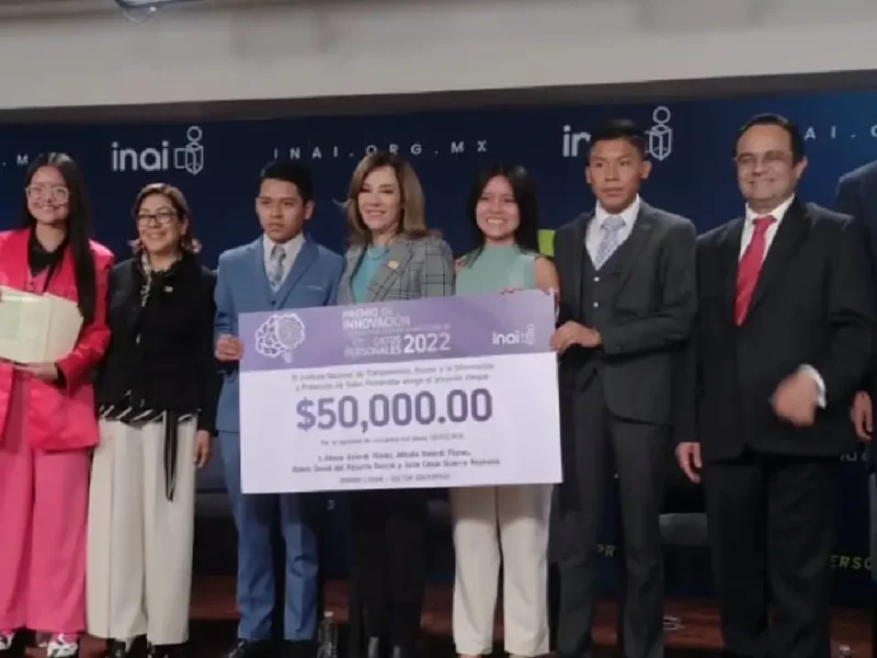 Estudiantes de la BUAP ganan el Premio a la Innovación y Buenas Prácticas en la Protección de Datos Personales 2022