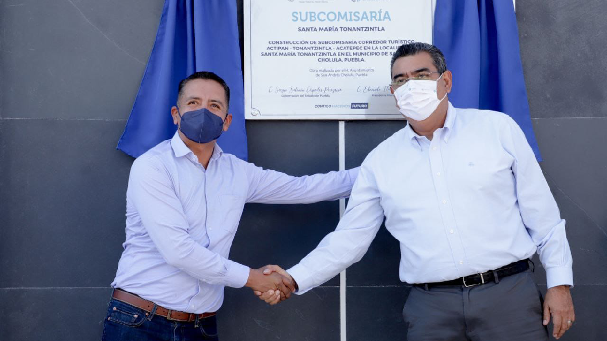 Con nueva subcomisaría y entrega de patrullas, Mundo Tlatehui fortalece la seguridad en San Andrés Cholula