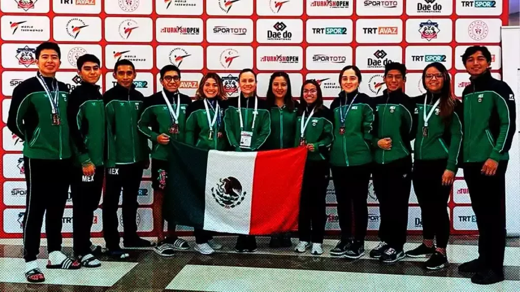 ¡Orgullo Poblano! Iván Torres y Claudia Romero ganan medallas en Turquía