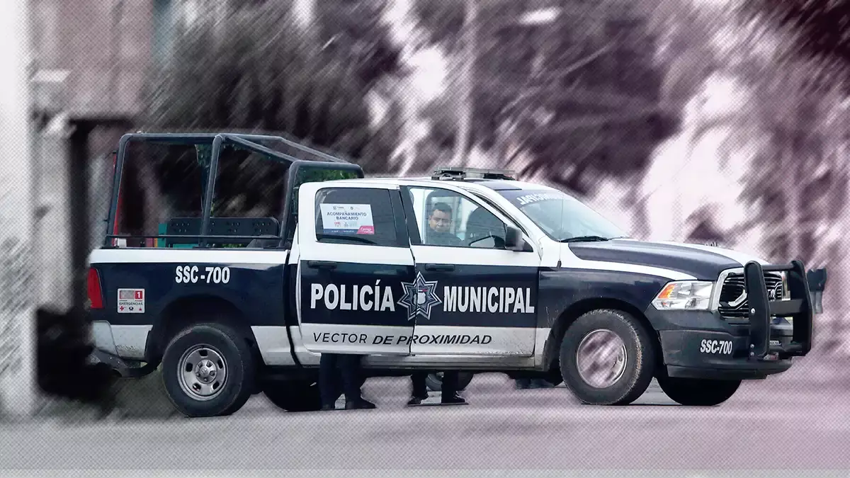 Tras una persecución, Policía Municipal detiene a rateros al sur de Puebla.