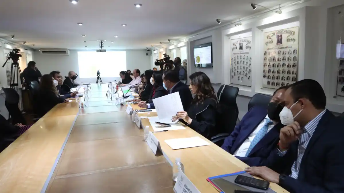Comparece titular de Administración ante Comisión de la LXI Legislatura