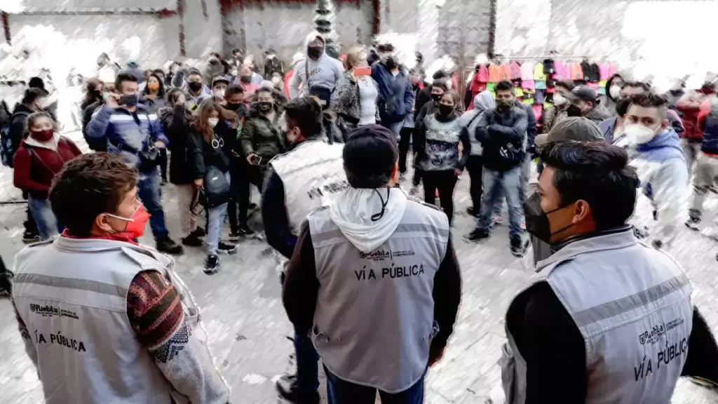 Desde 2022, 12 inspectores de Vía Pública de Puebla han sido agredidos por ambulantes