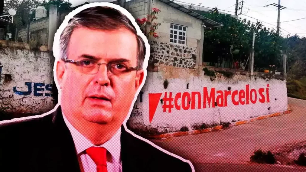 Aparecen bardas de Marcelo Ebrard en la Sierra Nororiental de Puebla