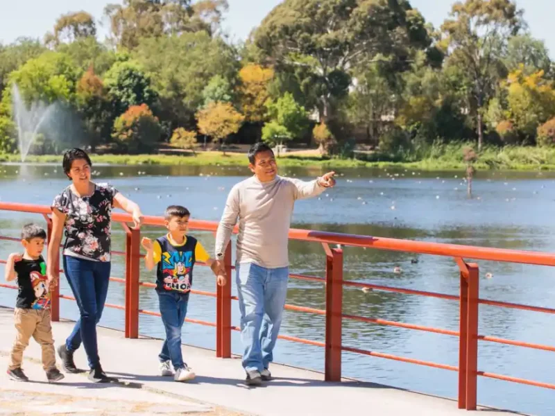 Eduardo Rivera entrega rehabilitación del Parque Centenario Laguna de Chapulco