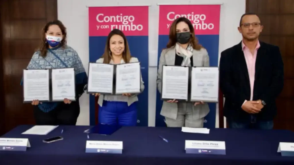SMDIF firma convenio de colaboración con la Asociación Civil Autismo Puebla