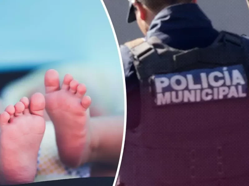 Policías municipales asistieron a una mujer durante un parto de emergencia en Puebla.