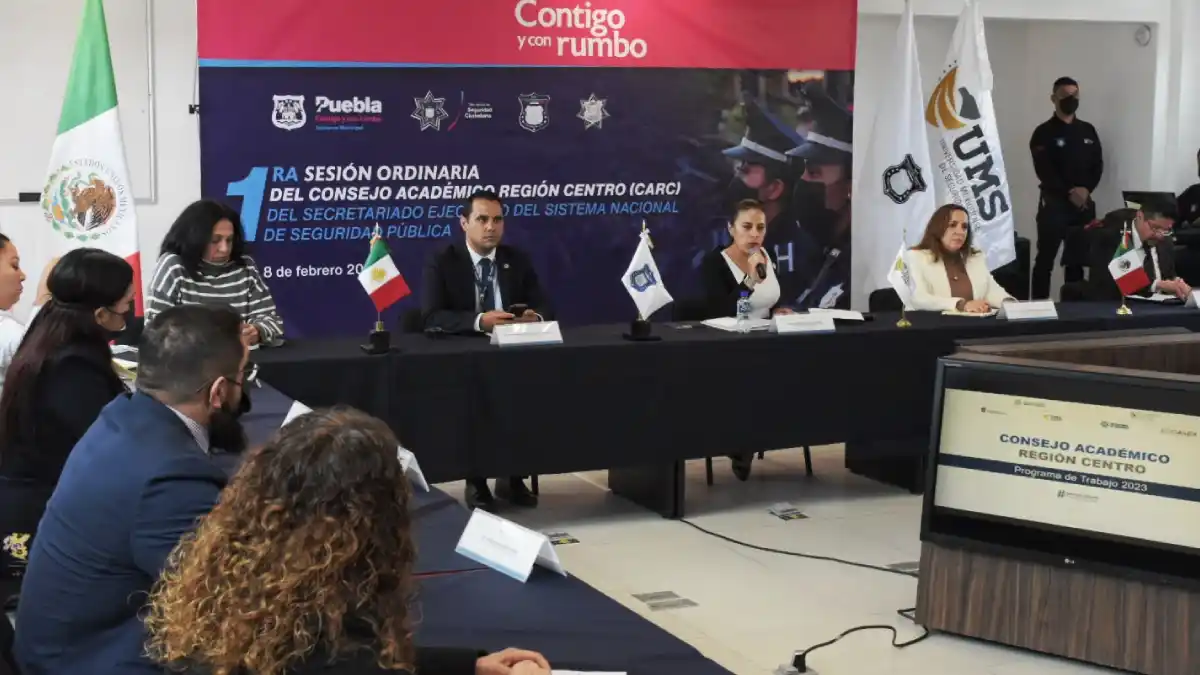 Academia Municipal de Policía de Puebla fue sede de la sesión del CARC
