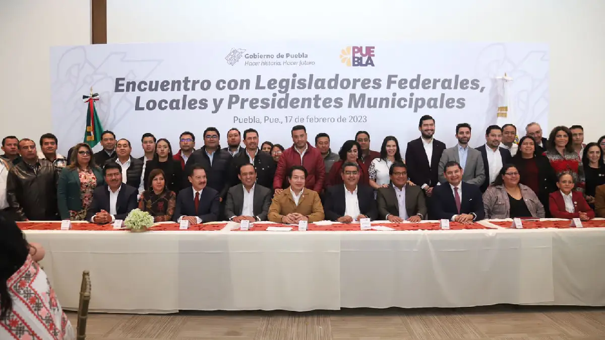 Con presencia de Mario Delgado, Ignacio Mier y Sergio Salomón unen a Legisladores federales y locales de Puebla
