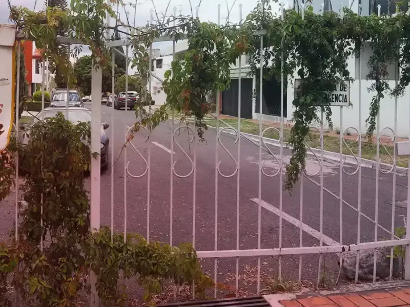 Colocar rejas en las calles de Puebla está prohibido y con esto podrían multarte