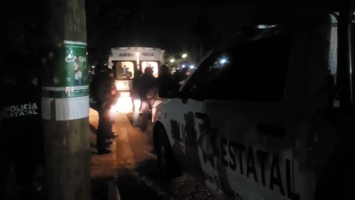 Vecinos detienen al presidente auxiliar de Santa Ana Acozautla por conflicto de agua