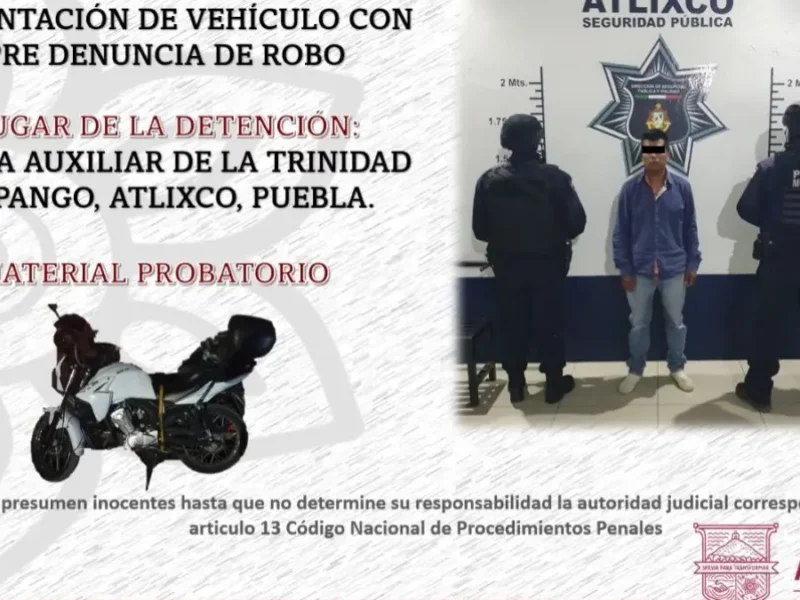 Policía de Atlixco recupera moto robada y detiene a mujer acusada de robo.