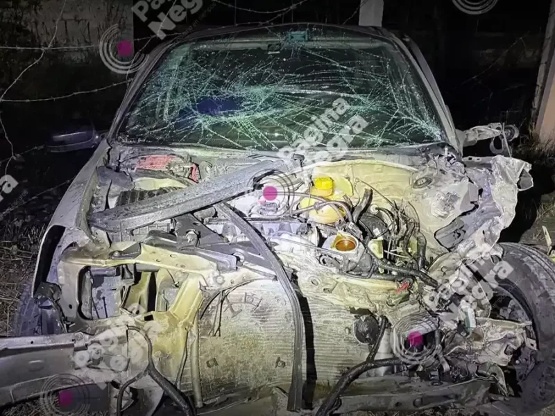 Choque entre auto y tractocamión deja un muerto en la carretera a Covadonga