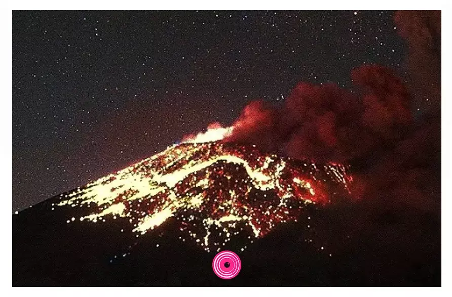 El Popocatépetl nos sorprende con explosión, el Día de la Bandera