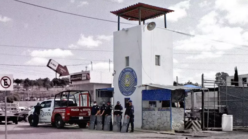 Sofocan incendio en dormitorio del penal de San Miguel.