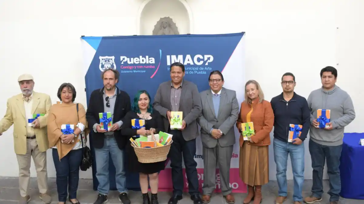 Ayuntamiento de Puebla presentó la primera colección de Canasta de Escritoras y Escritores