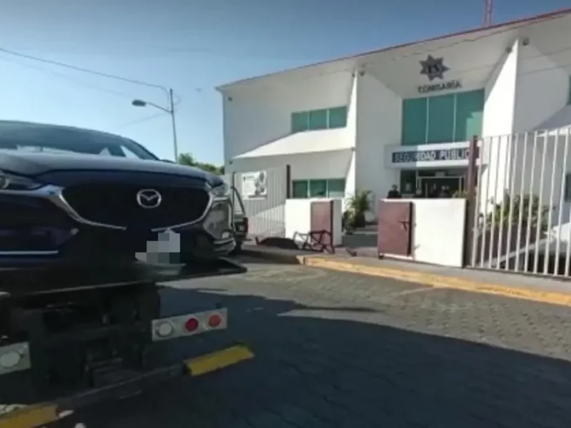 Policías de Atlixco frustran robo en casa habitación; hay tres detenidos.