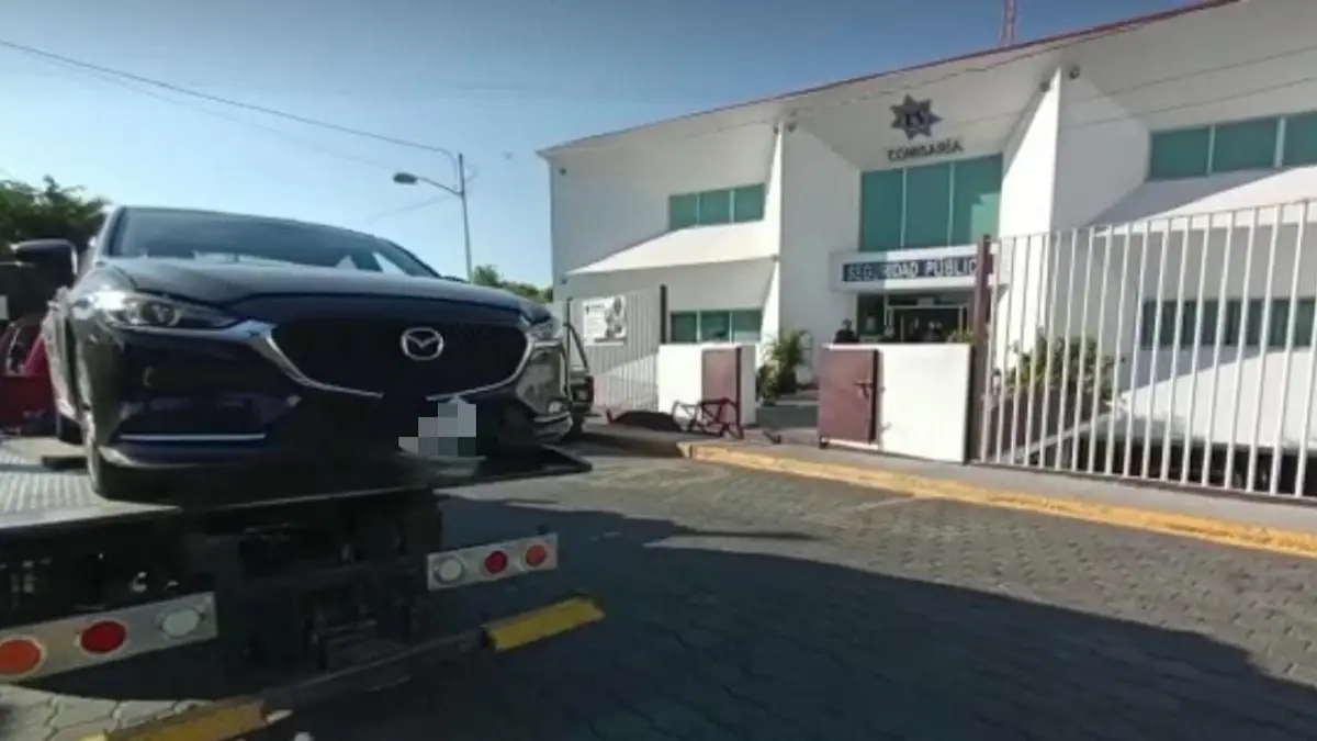 Policías de Atlixco frustran robo en casa habitación; hay tres detenidos.