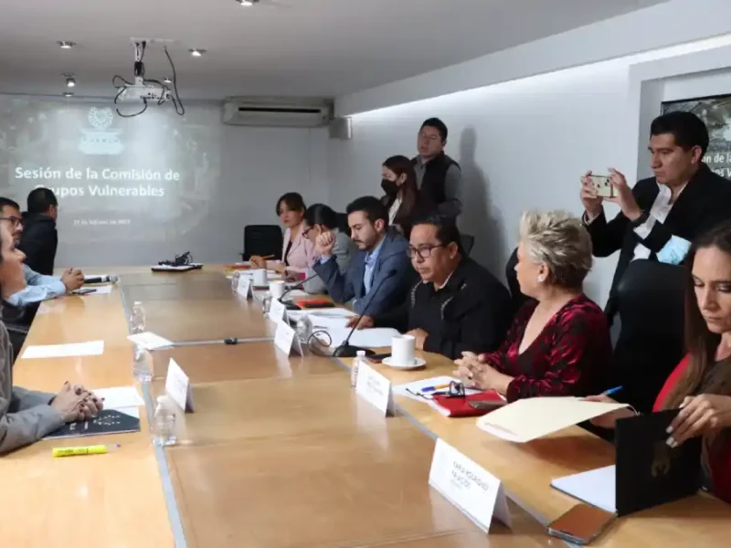 Aprueban en Comisión del Congreso Iniciativa para sensibilizar a servidores públicos en materia de no discriminación
