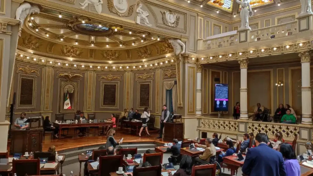 Mesa Directiva del Congreso turna a comisiones iniciativas de diputadas y diputados