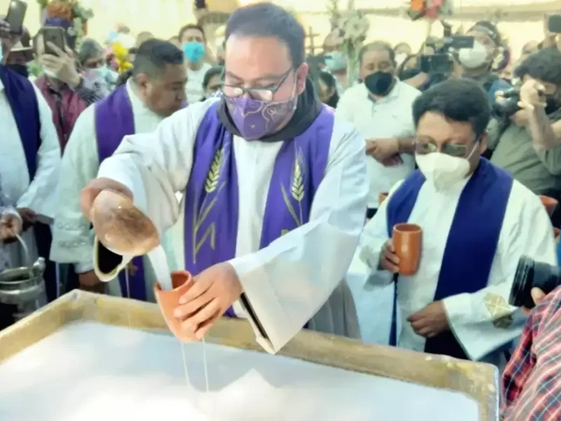 Conoce La Tlahuanca, que recuerda con pulque a los mayordomos difuntos en Cholula.