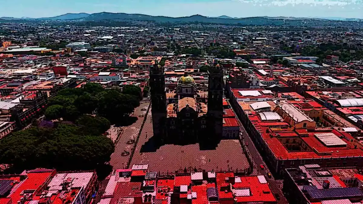 Analizarán ampliar extensión del Centro Histórico de Puebla, para construcción de viviendas