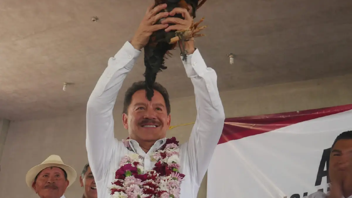 Si el pueblo me favorece mi principal prioridad será con la mixteca poblana: Ignacio Mier