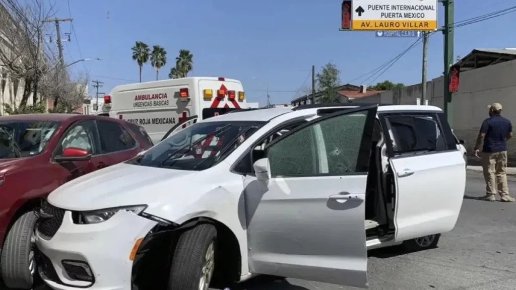 FBI investiga secuestro de 4 estadounidenses tras balacera en Tamaulipas.