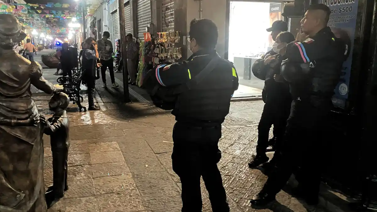 Ayuntamiento de Puebla reforzará operativos para retirar ambulantes del Centro