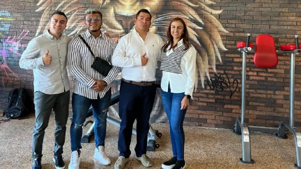 Firman convenio con empresa americana para construir fábrica de equipo de gimnasio en Puebla 