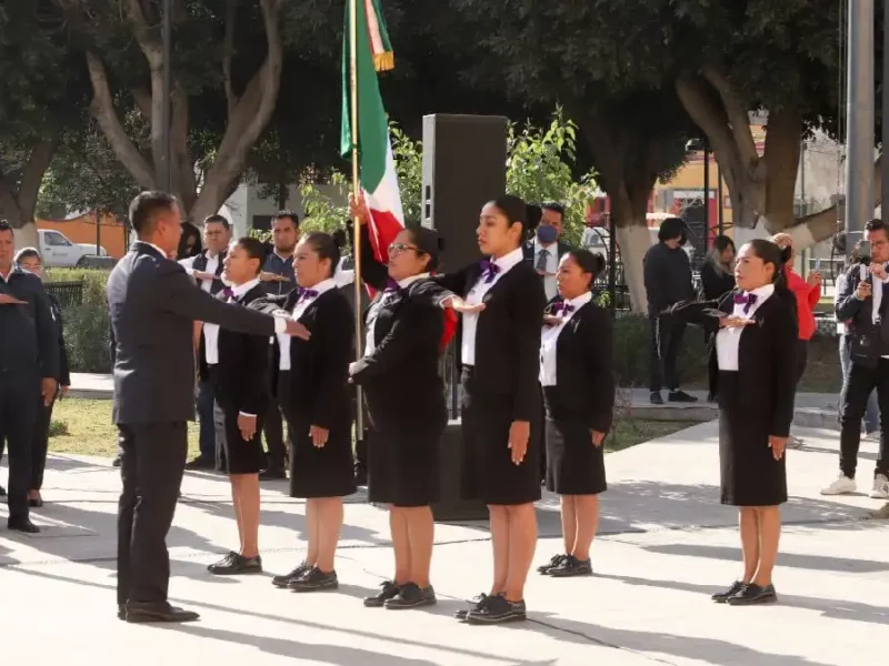 Encabeza Mundo Tlatehui Ceremonia Cívica del Mes de Marzo