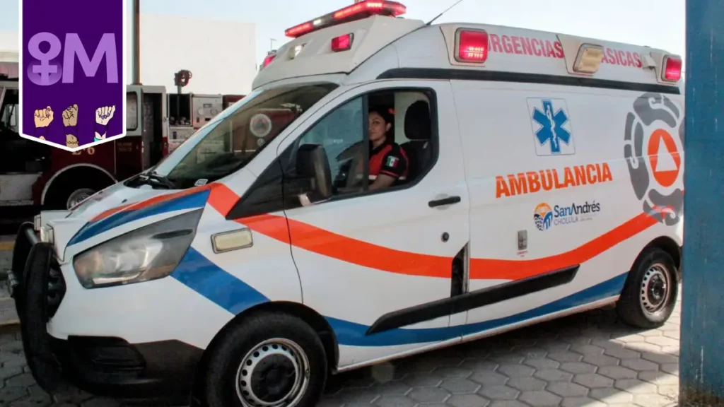 Sarah tiene 10 años brindando ayuda como paramédica en Puebla