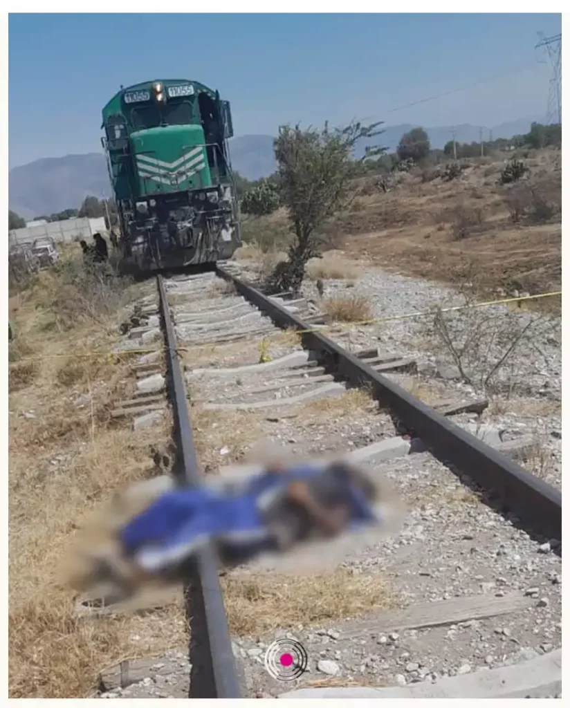 Abandonan cadáver de un hombre atrás de la nueva central de Cuapiaxtla.