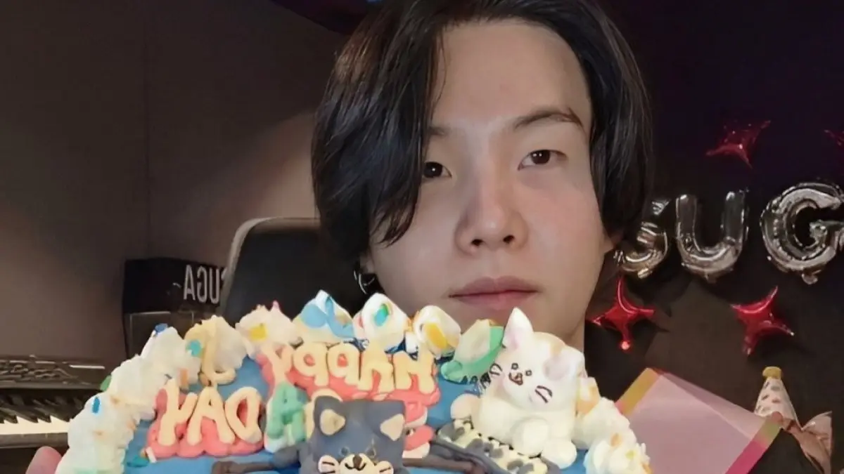 Suga, de BTS, celebra su cumpleaños con el Army de todo el mundo.