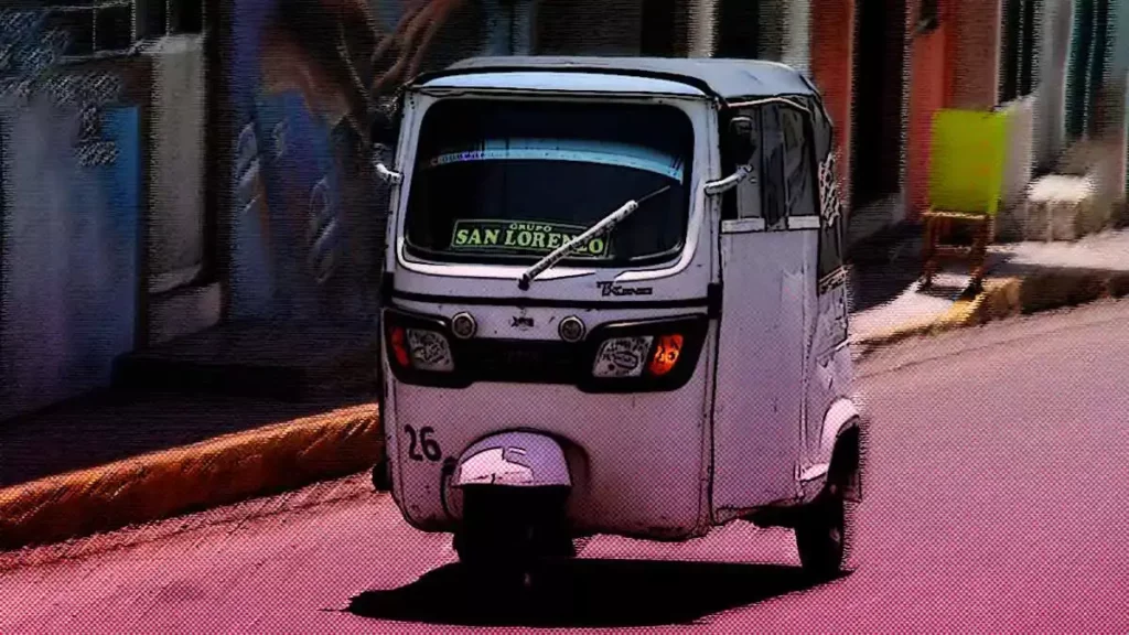 Mototaxis circulan en varios puntos de Puebla y su zona conurbada
