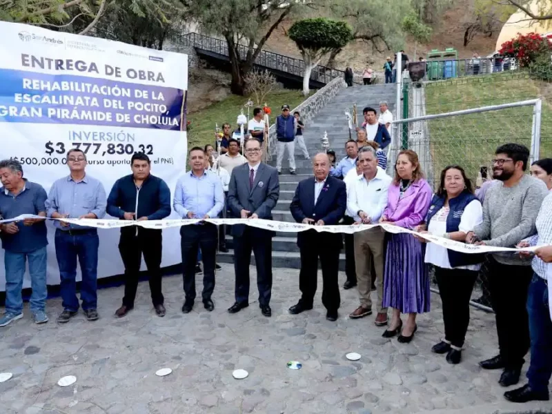 Entrega Ayuntamiento de San Andrés Cholula rehabilitación de la escalinata del Pocito de la Gran Pirámide de Cholula