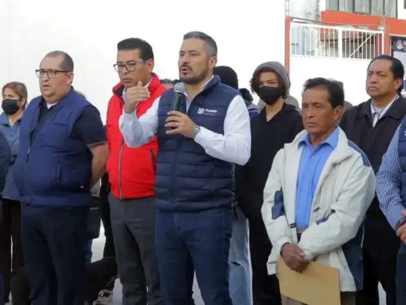 Ayuntamiento de Puebla entrega una calle más en San Baltazar Campeche