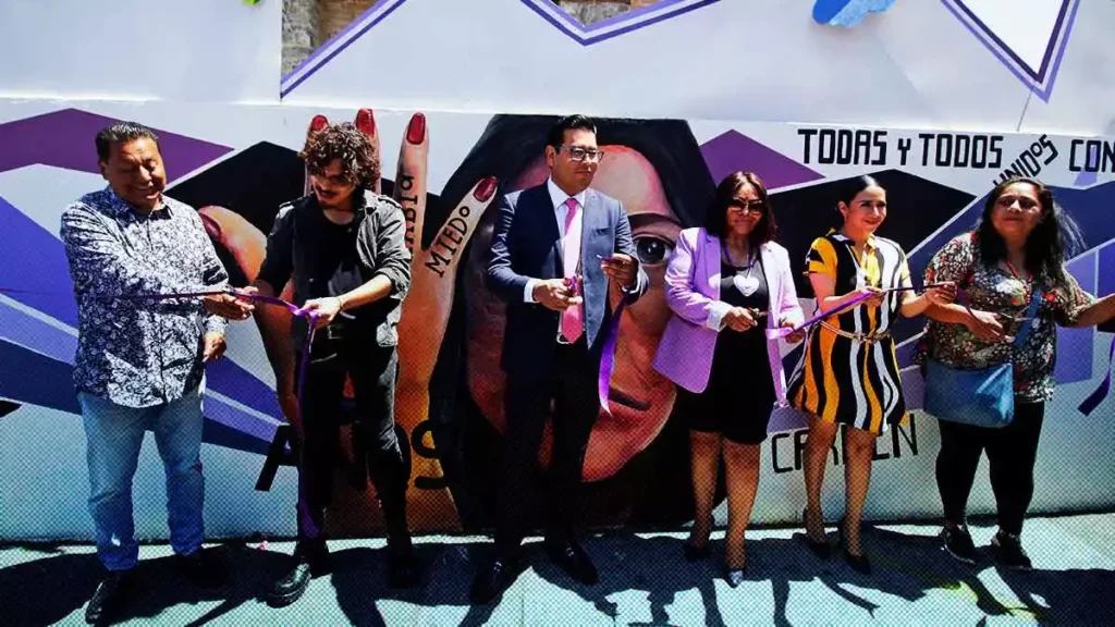 -Inauguran-Mural-para-honrar-a-victimas-de-violencia-acida-en-Puebla